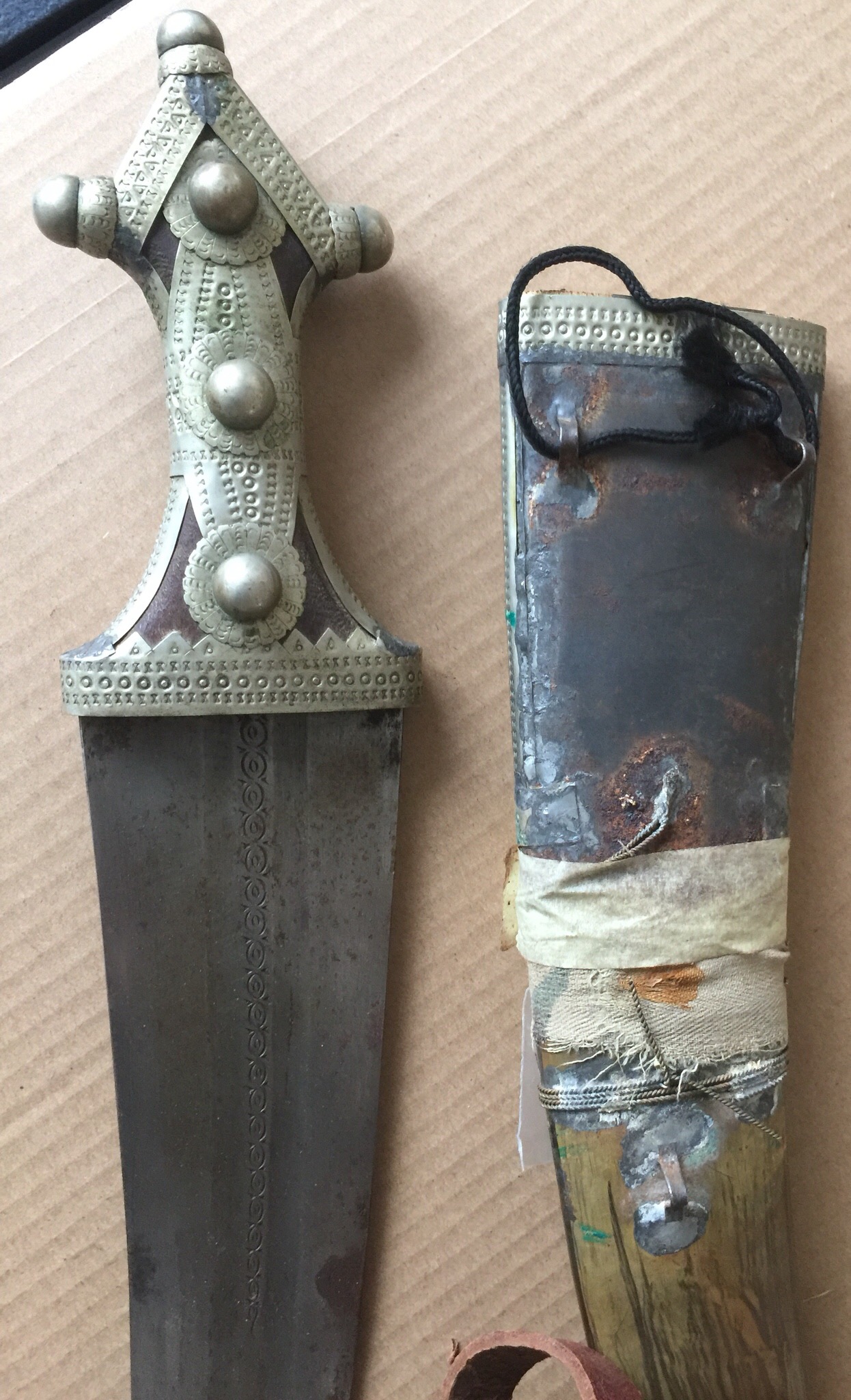 Antique Arab Persian Sword Saber Dagger Jambiya Khanjar 2 Bedwan Engraved Islamic