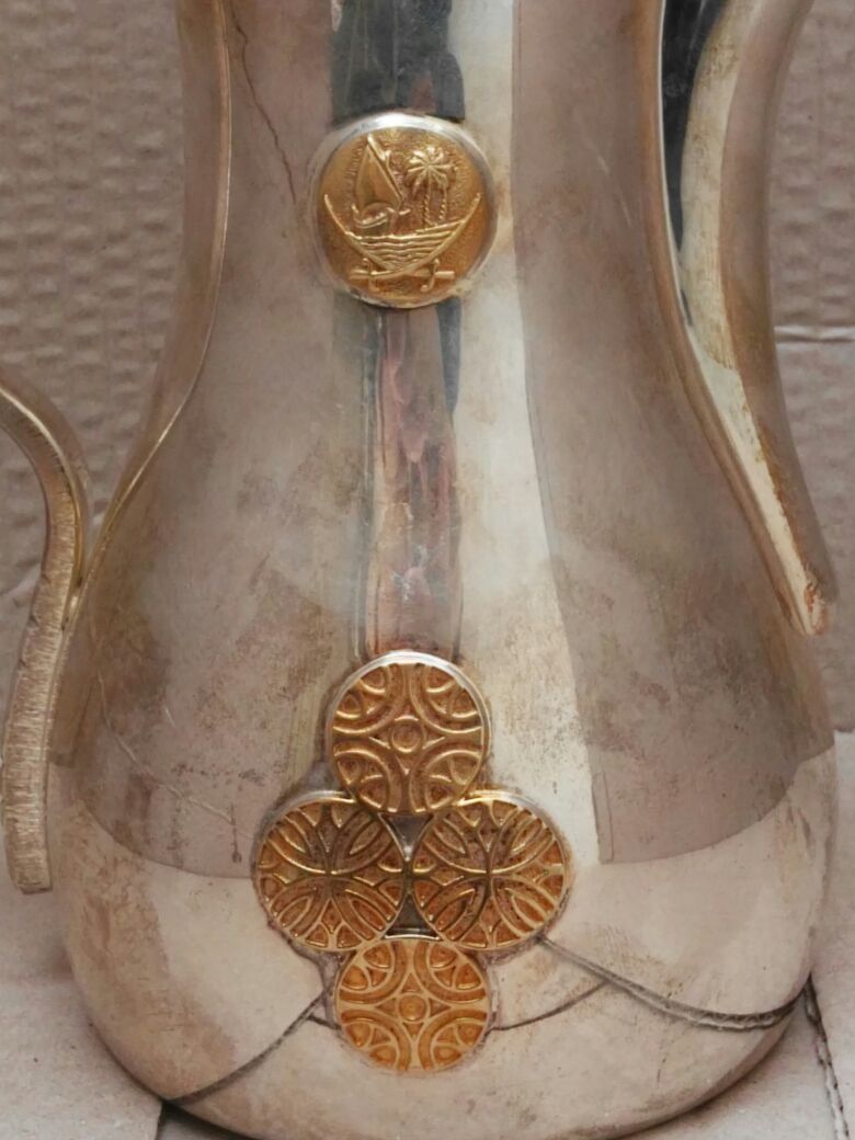 Vintage Qatar Doha Silver Coffee Pot & Tray Dallah Engraved Emir Khalifa 1832 grams 