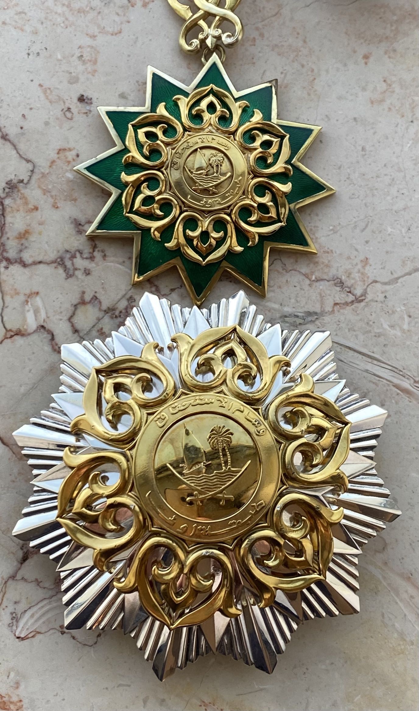 1978 Qatar Order of Merit 1st Class Neck Badge Breast Star Medal Sheikh/ Emir Khalifa