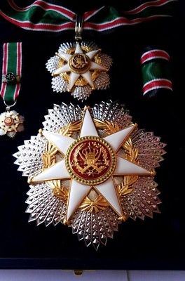 1976 Jordan Order of Military Merit Complete Set Medal Badge Wissam Istihqak