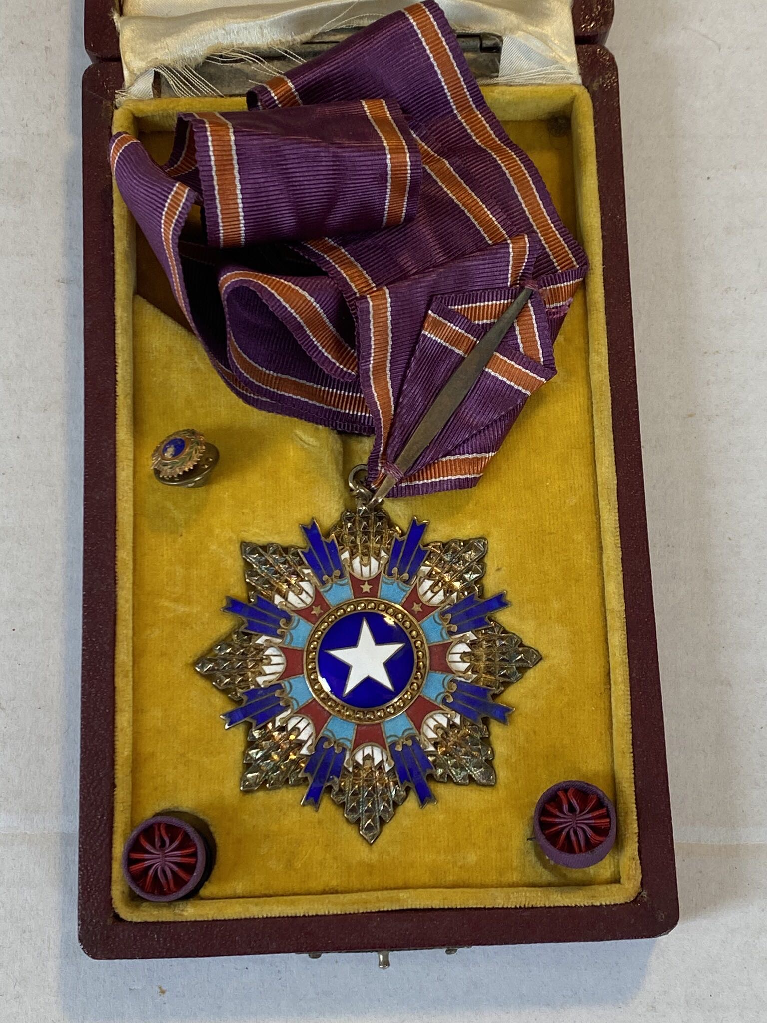 China Chinese Order of the Brilliant Star 4th Class Commander Neck Badge Medal