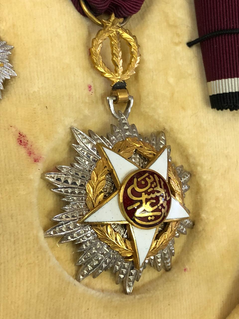 1921 Jordan Order of Independence Medal Badge Wissam Istiqlal Hussein Bin Ali وسام الاستقلال الاردني الحسين بن علي