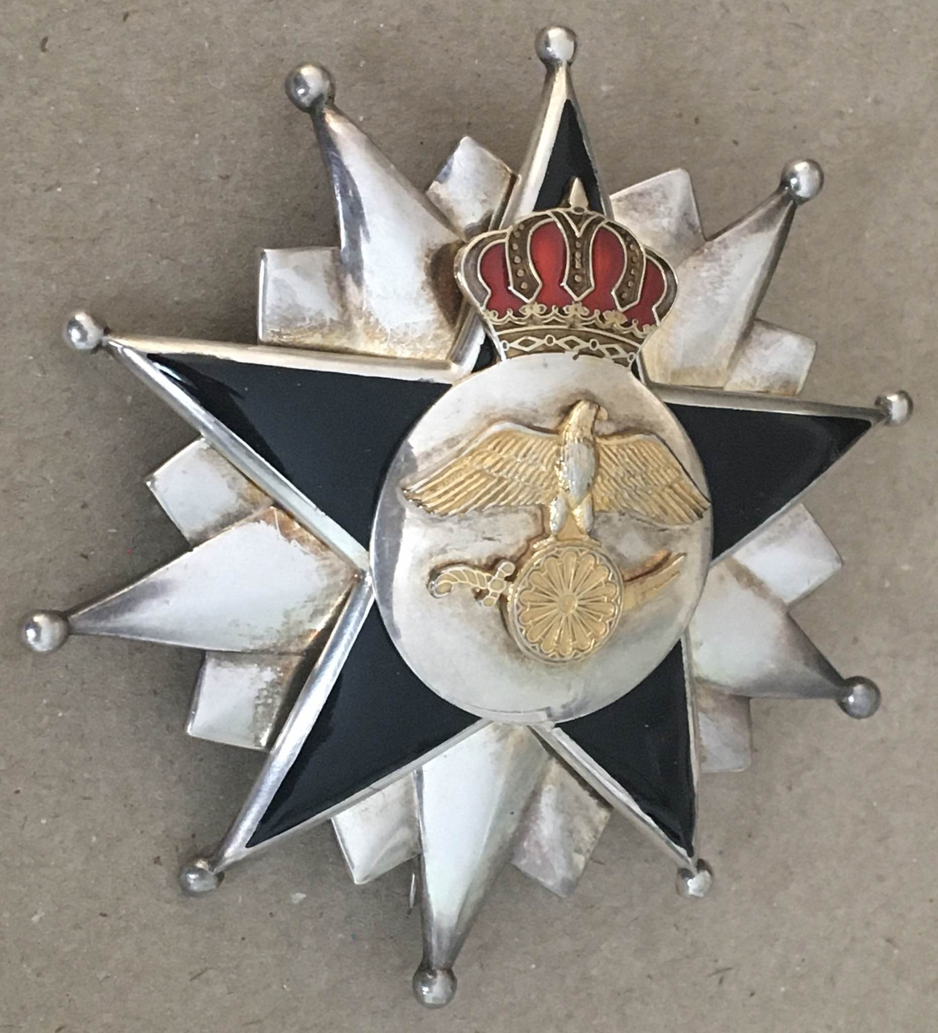 Hashemite Kingdom of Jordan Order Dedication Sacrifice Breast Star Badge Medal