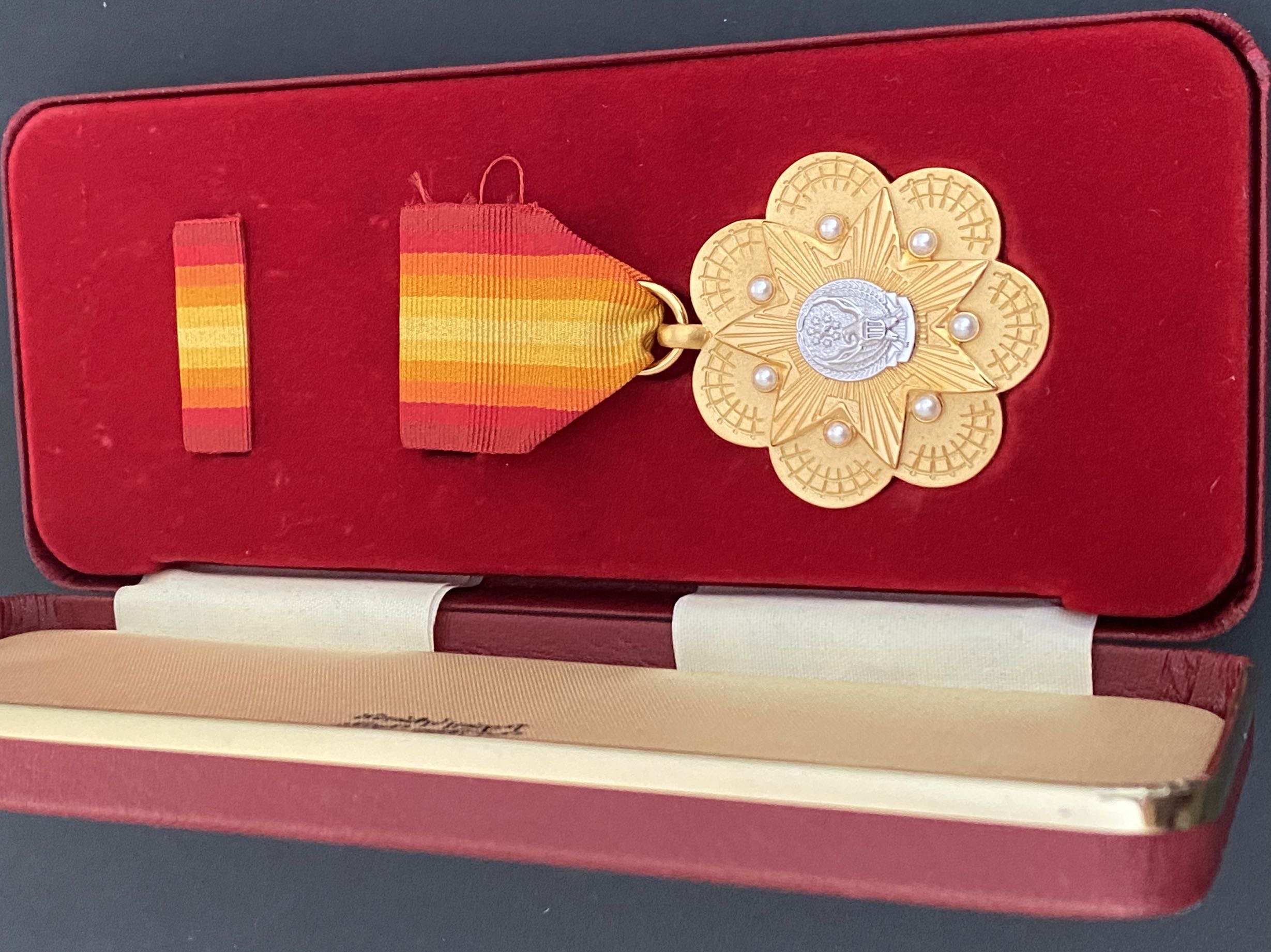 United Arab Emirates UAE Order of Police & Security Forces Amalgamation Medal