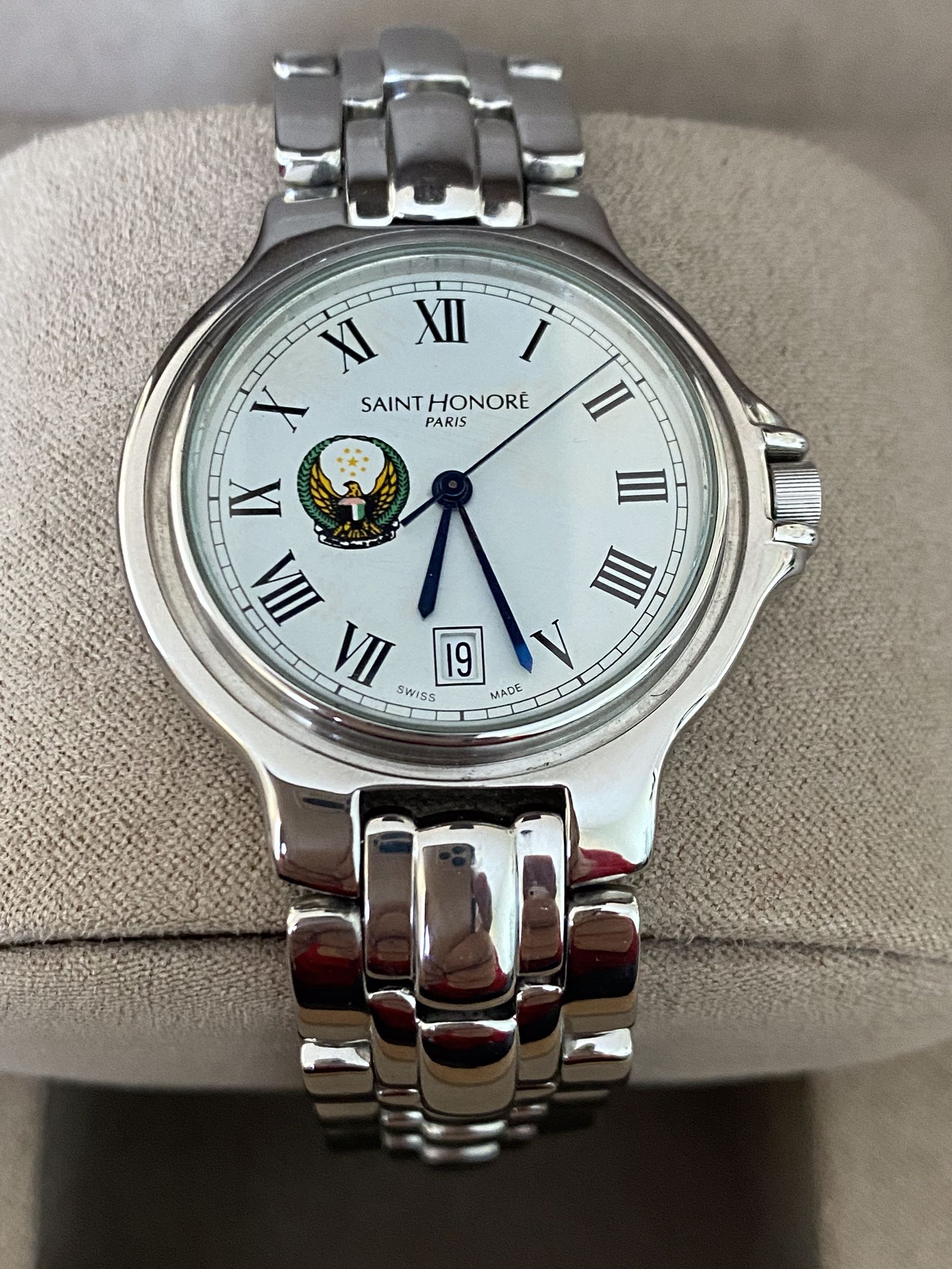 Saint Honore United Arab Emirates UAE Abu Dhabi Ministry of Defence Men’s Watch